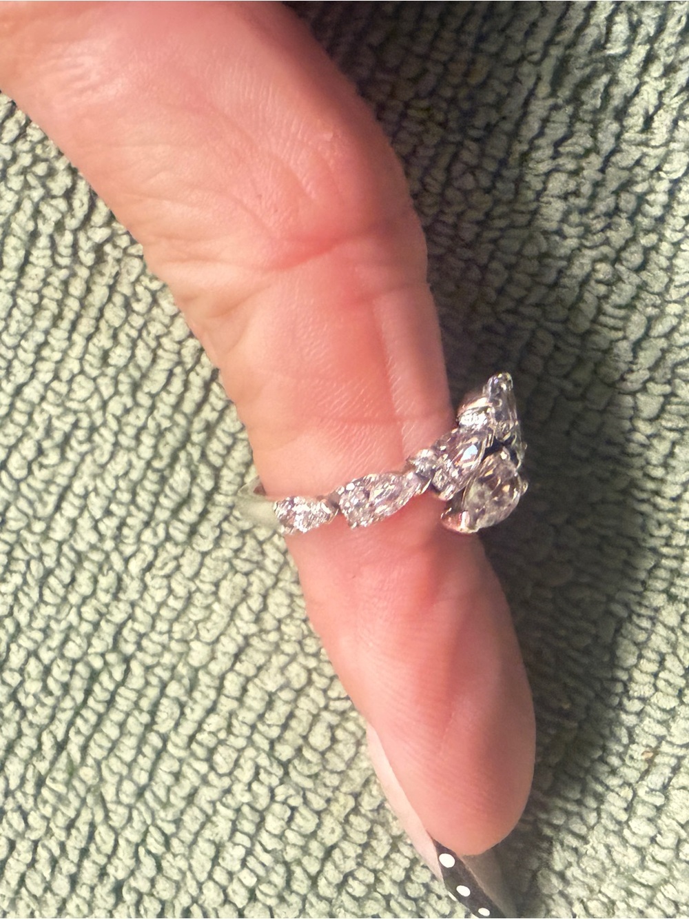 Pandora Sparkling Overlapping Band Ring size 6 52 - Picture 2 of 9